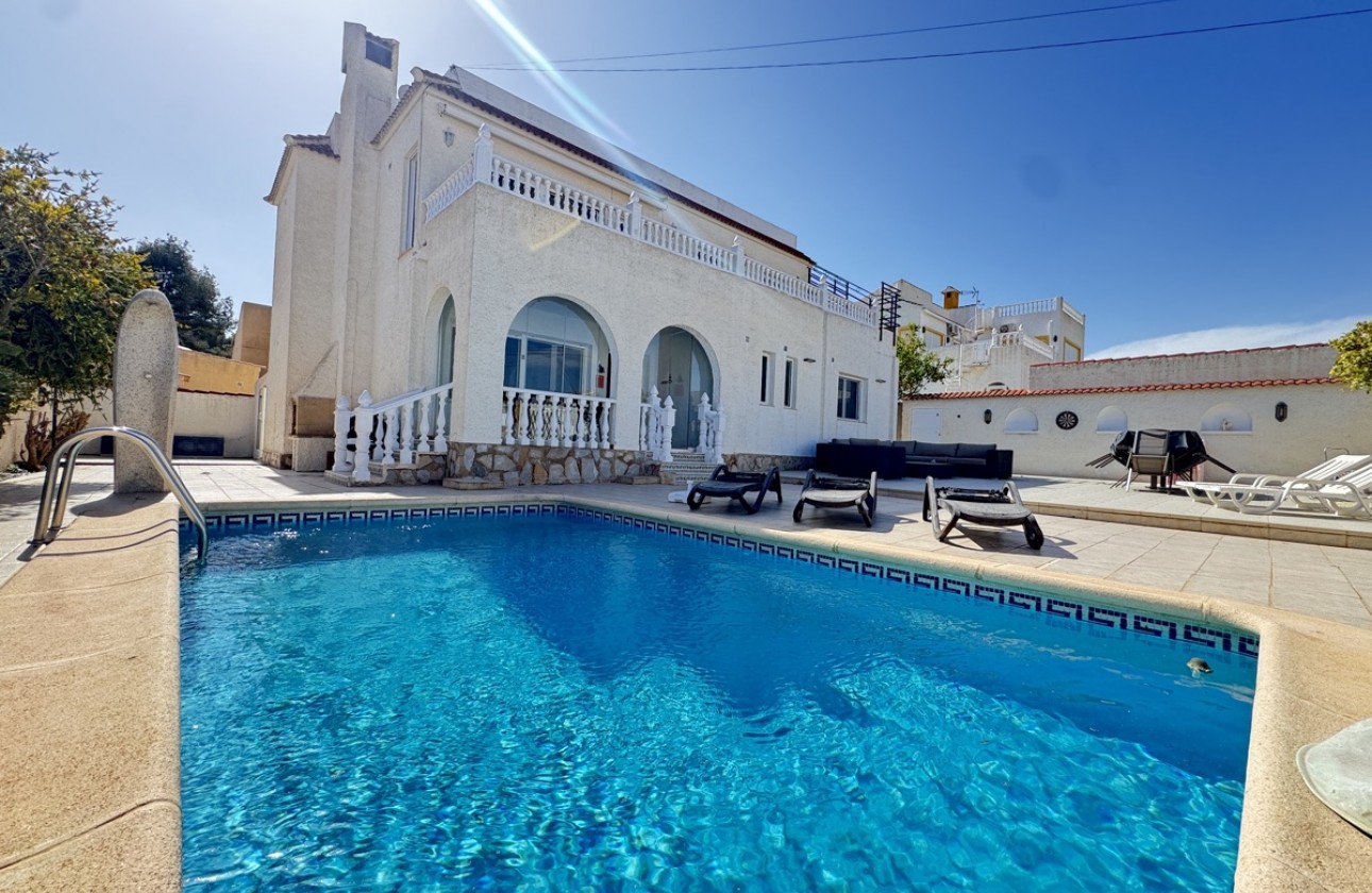 Revente - Villa - San Miguel de Salinas