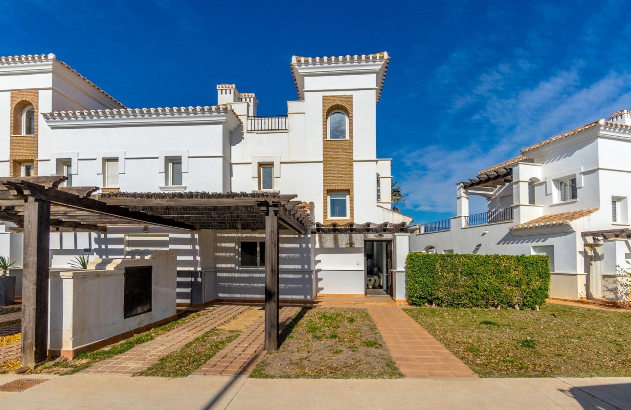 Revente - Villa - Torre - Pacheco - Roldán