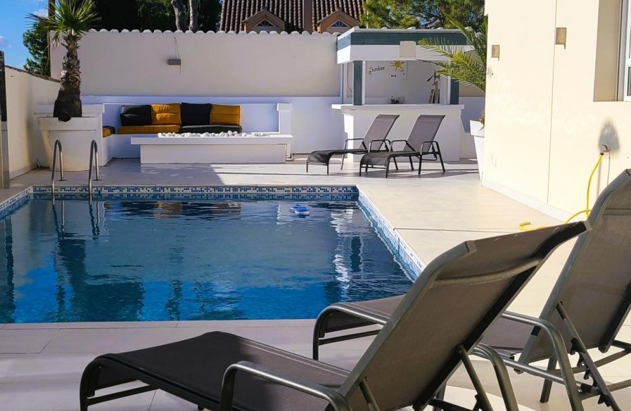 Revente - Villa - Torrevieja - Centro