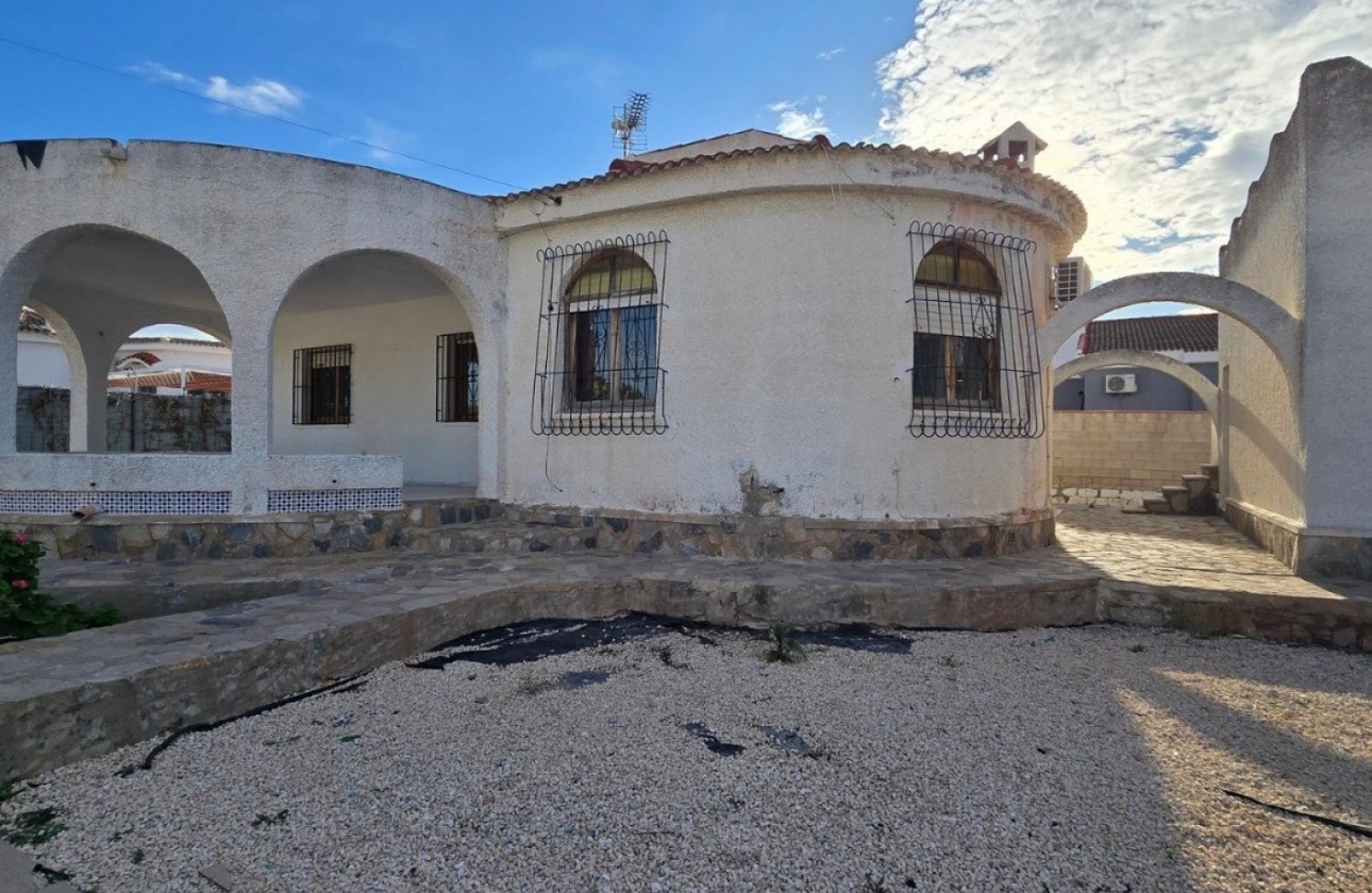Revente - Villa - Torrevieja - El Chaparal