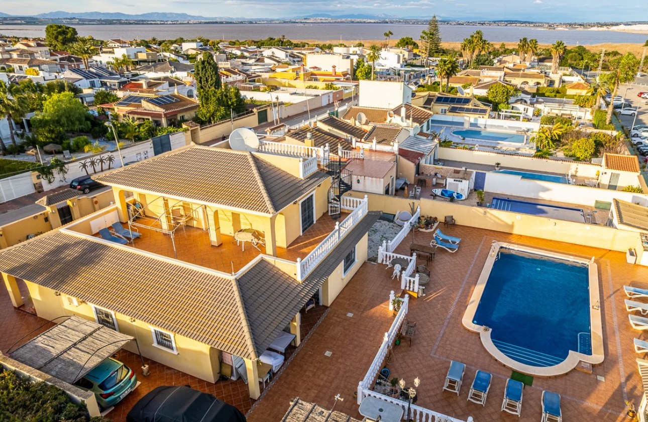 Revente - Villa - TORREVIEJA - LOS BALCONES - LOS ALTOS