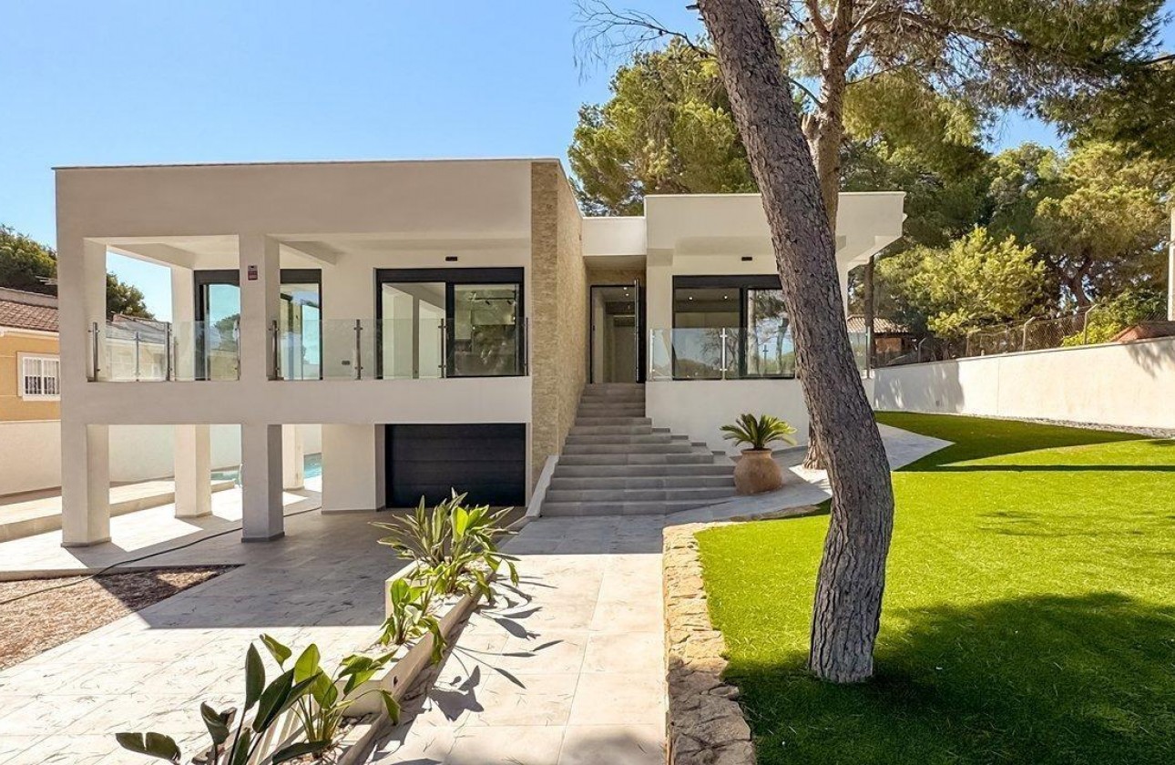 Revente - Villa - Torrevieja - Los balcones