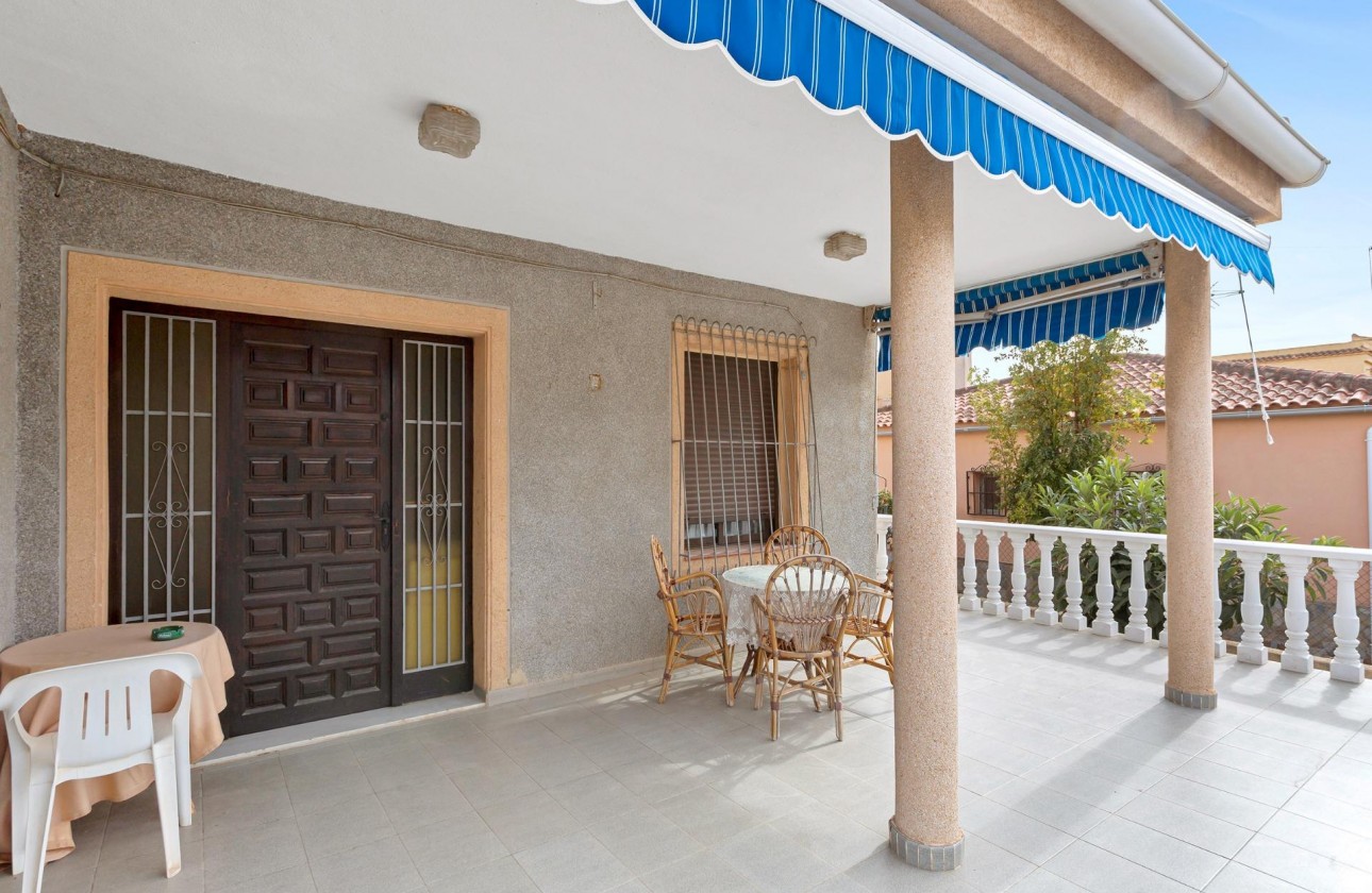 Revente - Villa - Torrevieja - Nueva Torrevieja