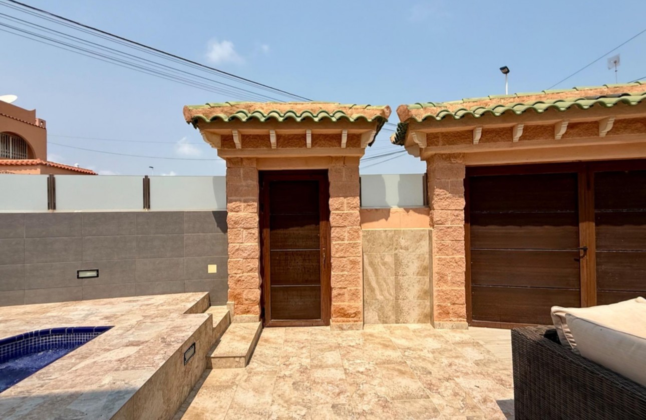 Revente - Villa - Torrevieja - Playa del cura