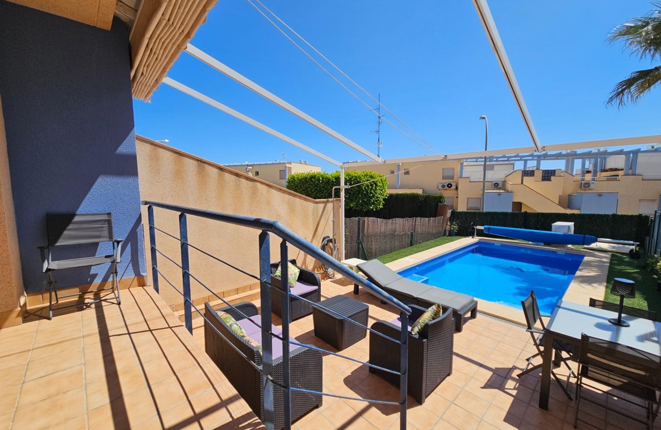 Revente - Villa - Torrevieja - Punta prima