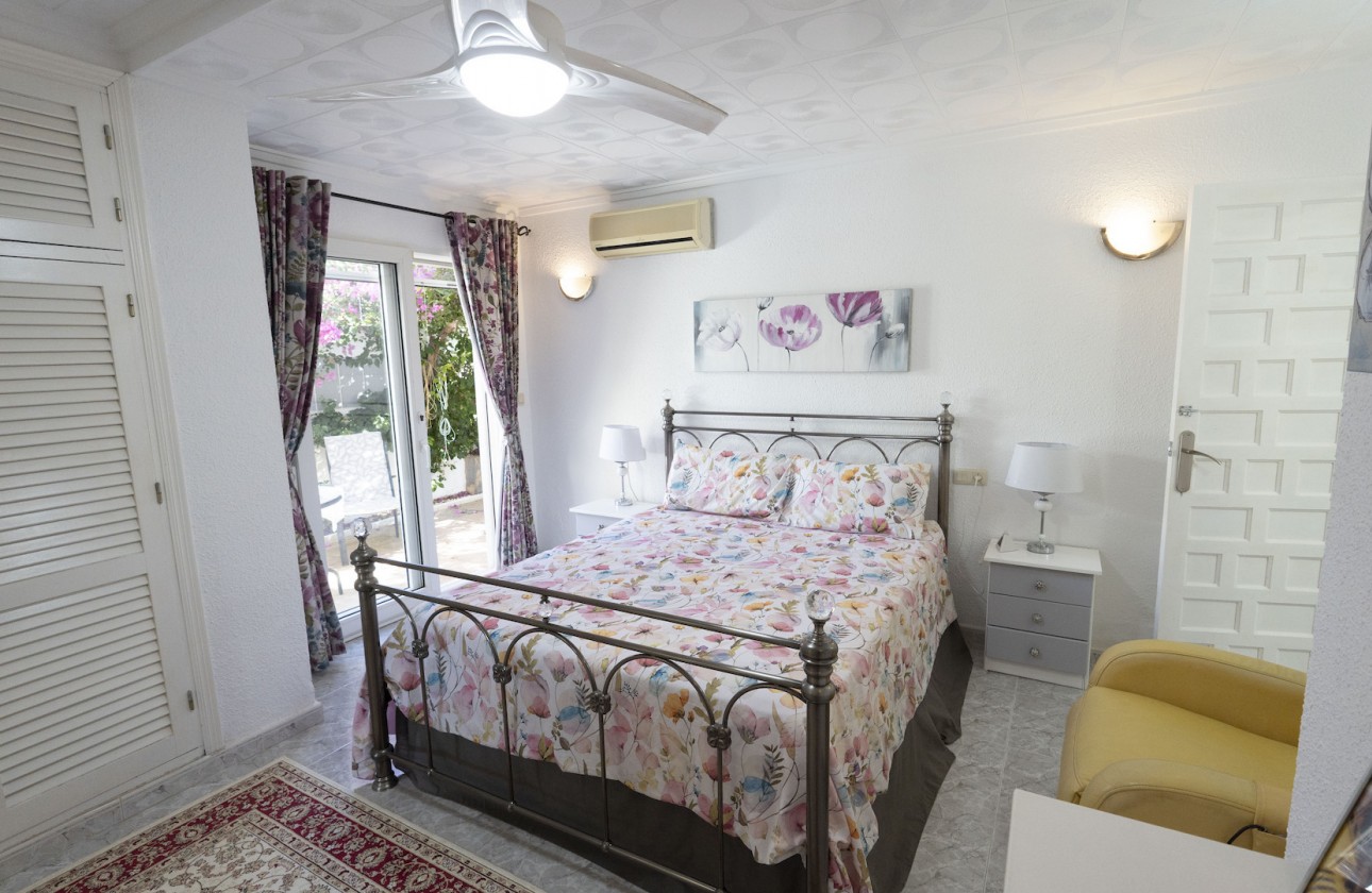 Revente - Villa - Torrevieja - San Luis