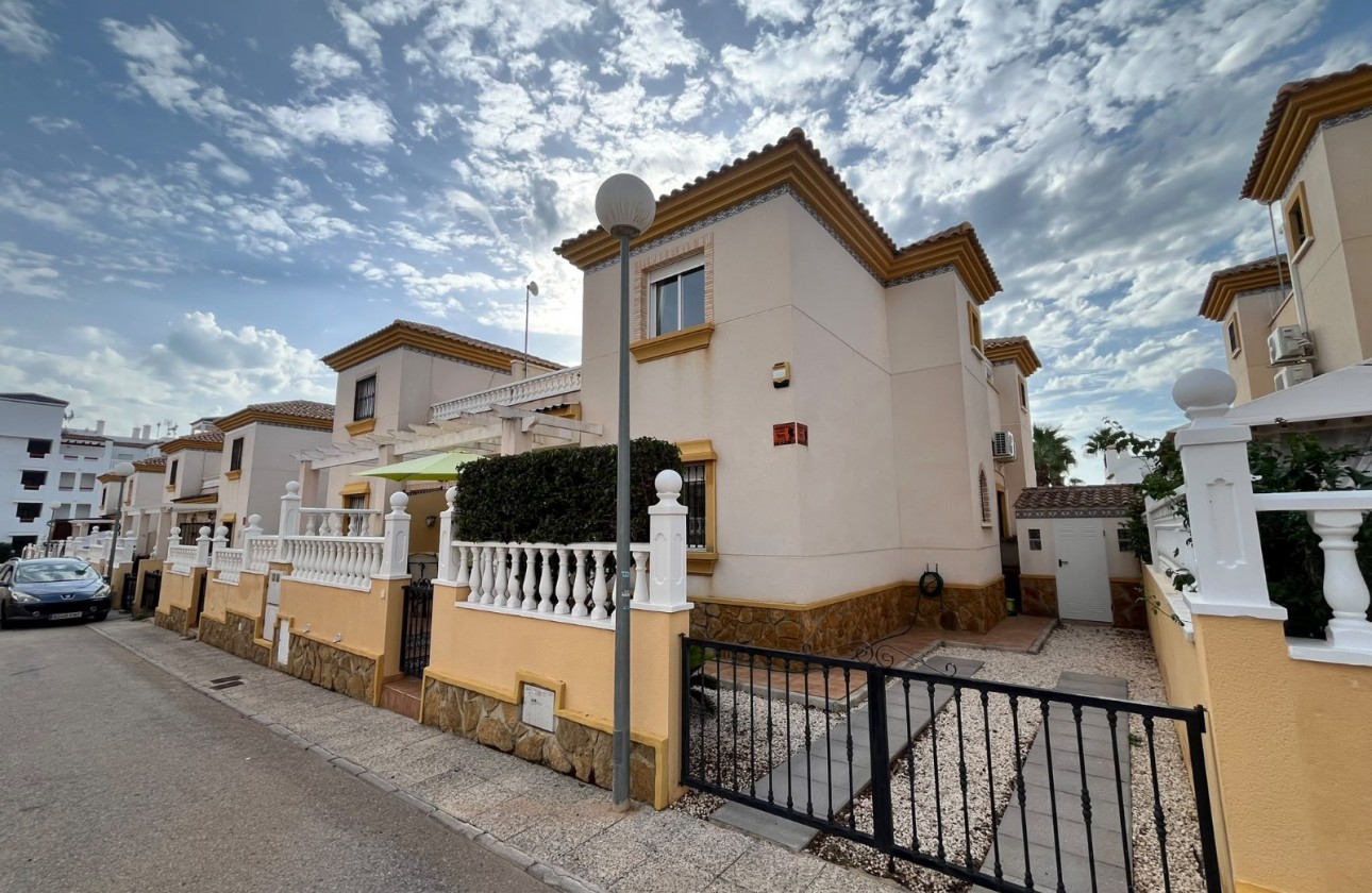Segunda Mano - Adosado - Villamartin - PAU 8