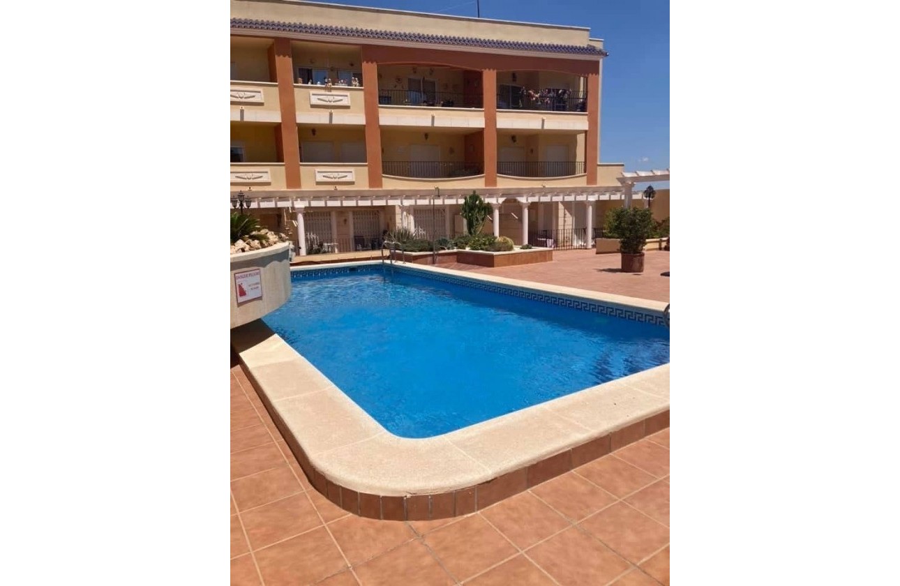 Segunda Mano - Apartamento - Algorfa - Village