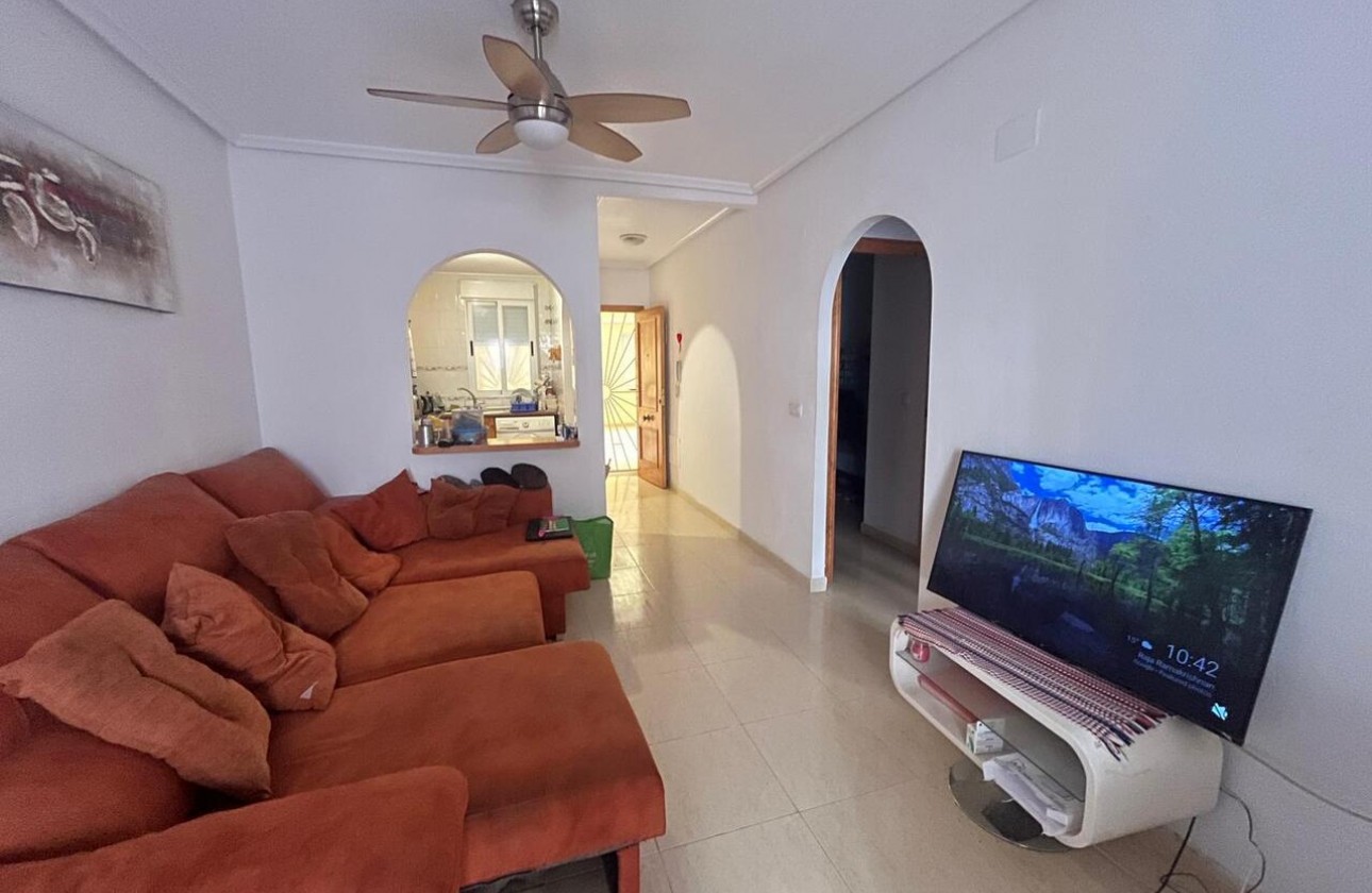 Segunda Mano - Apartamento - Algorfa