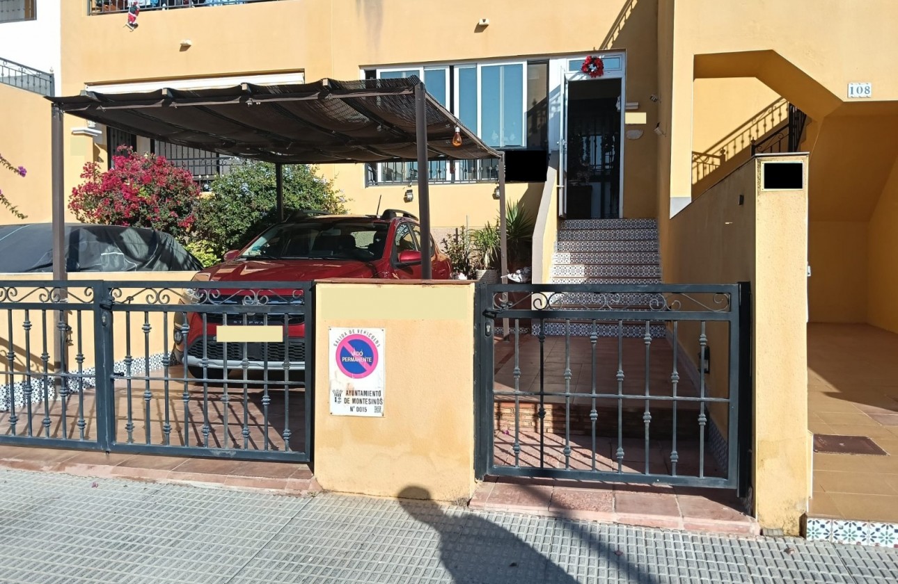 Segunda Mano - Apartamento - Los Montesinos - La herrada