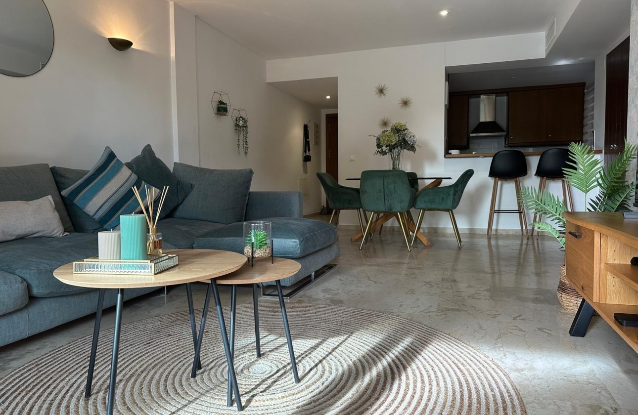 Segunda Mano - Apartamento - Punta Prima