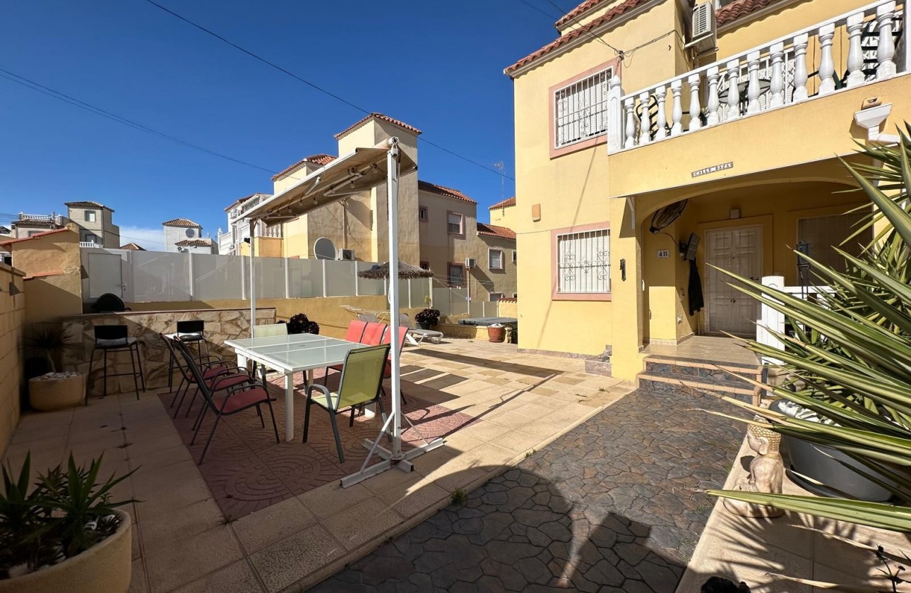 Segunda Mano - Apartamento - San Miguel de Salinas - El galán
