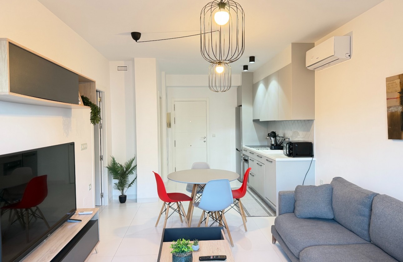 Segunda Mano - Apartamento - San Miguel de Salinas - San Miguel Salinas