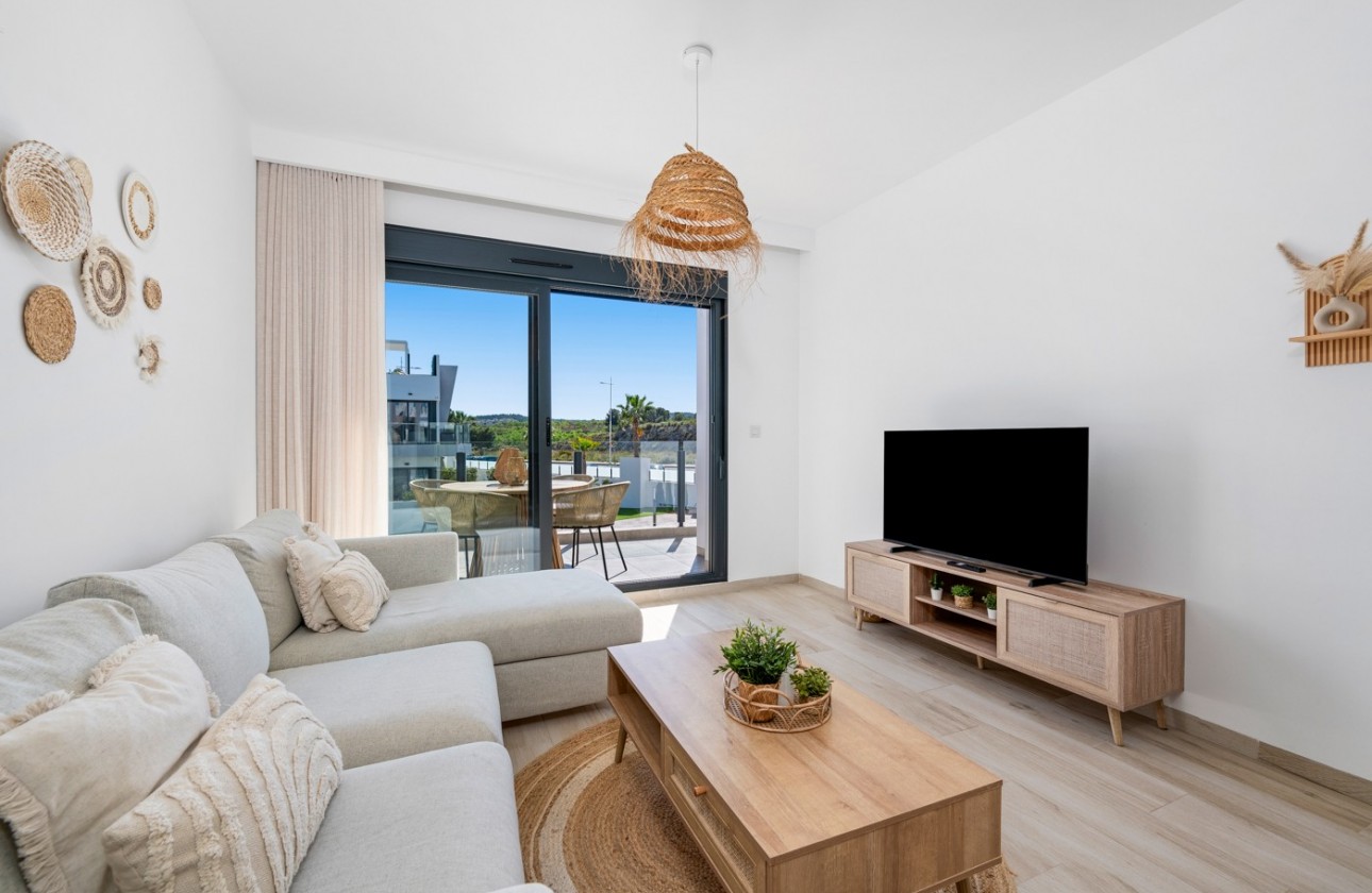 Segunda Mano - Apartamento - San Miguel de Salinas - San Miguel