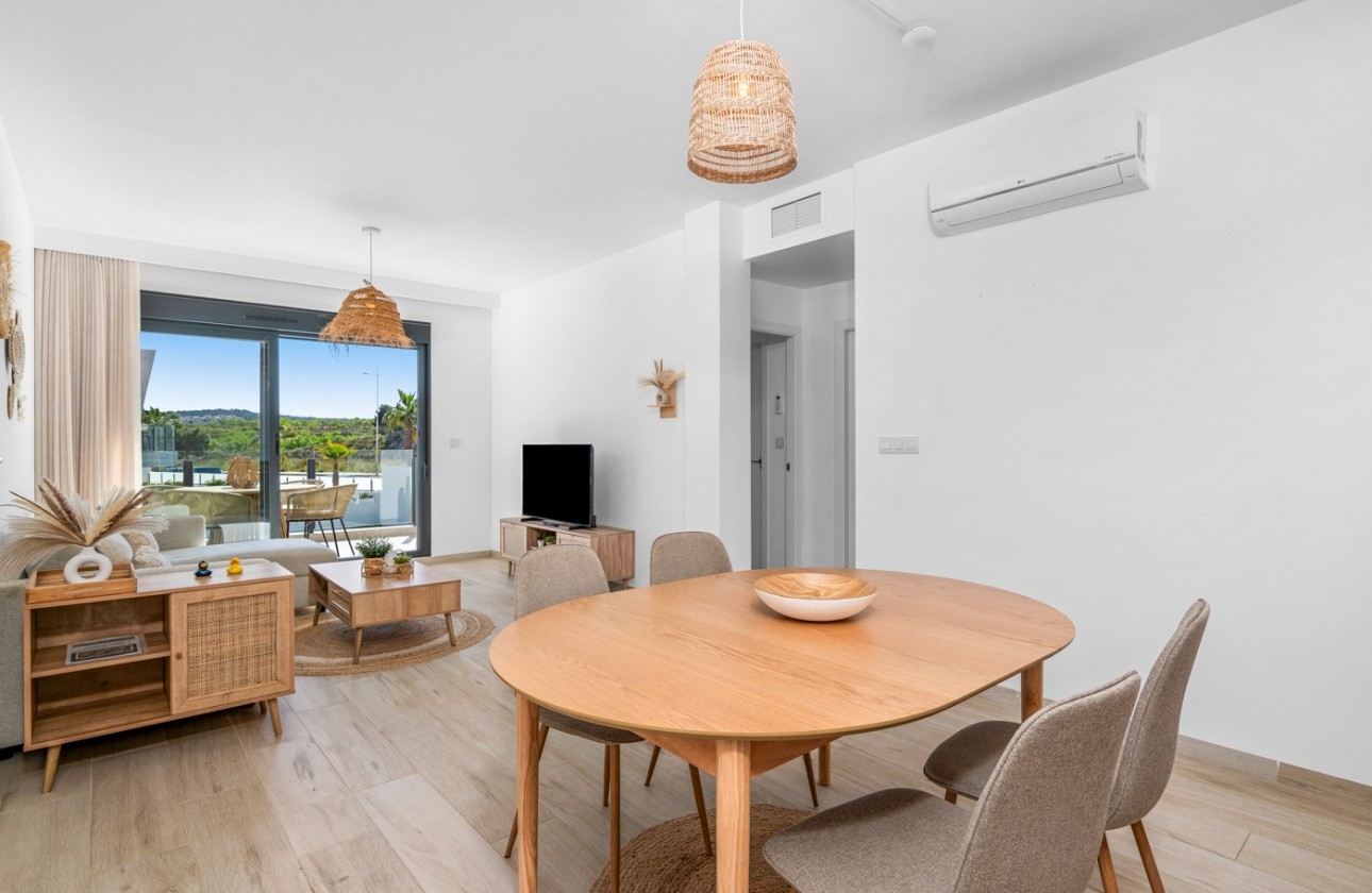 Segunda Mano - Apartamento - San Miguel de Salinas - San Miguel