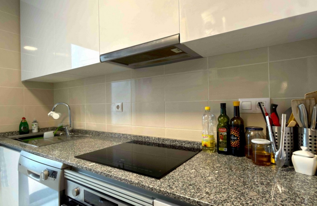 Segunda Mano - Apartamento - San Miguel de Salinas