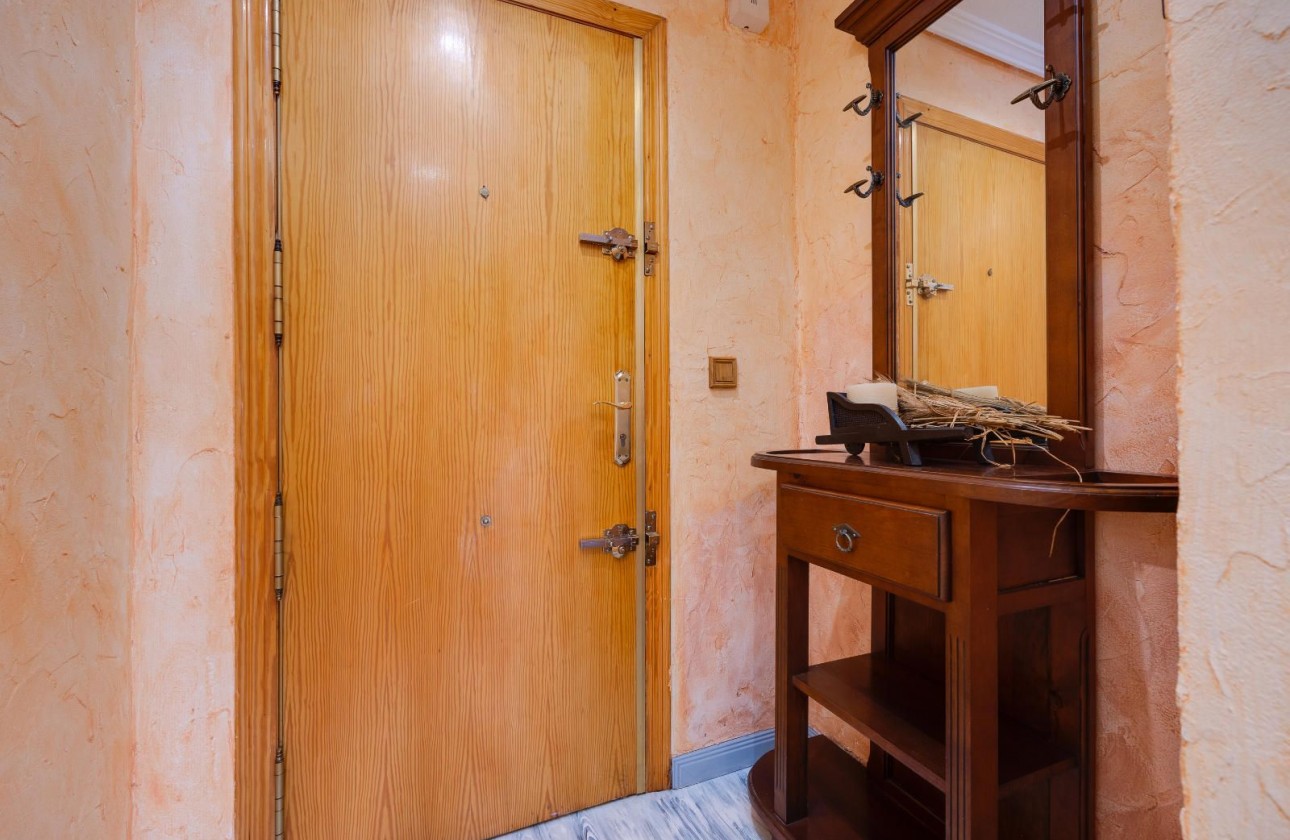 Segunda Mano - Apartamento - Torrevieja - Acequion