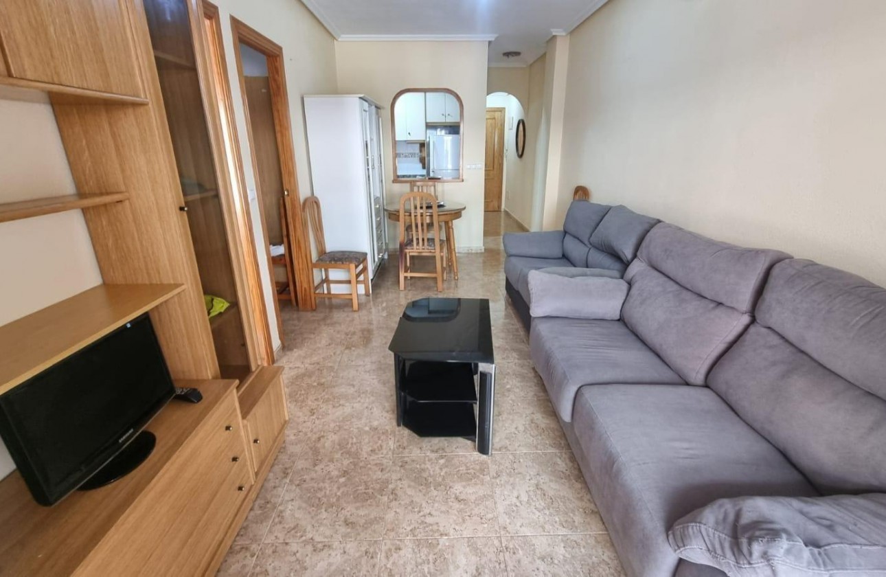 Segunda Mano - Apartamento - Torrevieja - Acequion