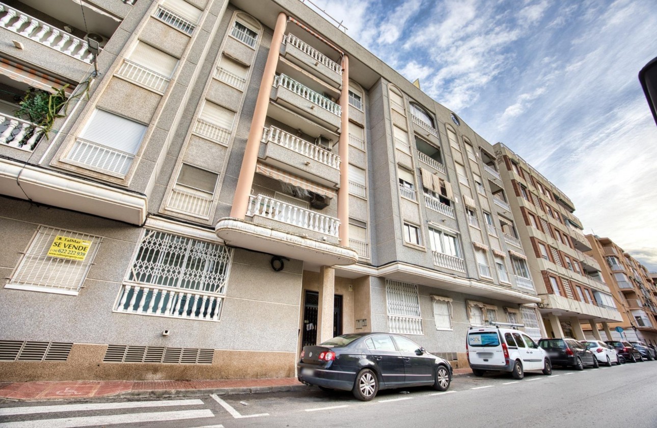 Segunda Mano - Apartamento - Torrevieja - Acequion