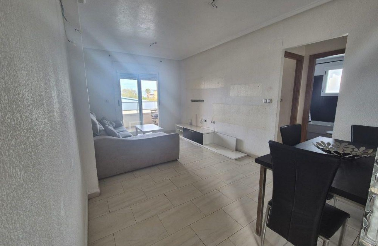 Segunda Mano - Apartamento - Torrevieja - Aguas nuevas 1