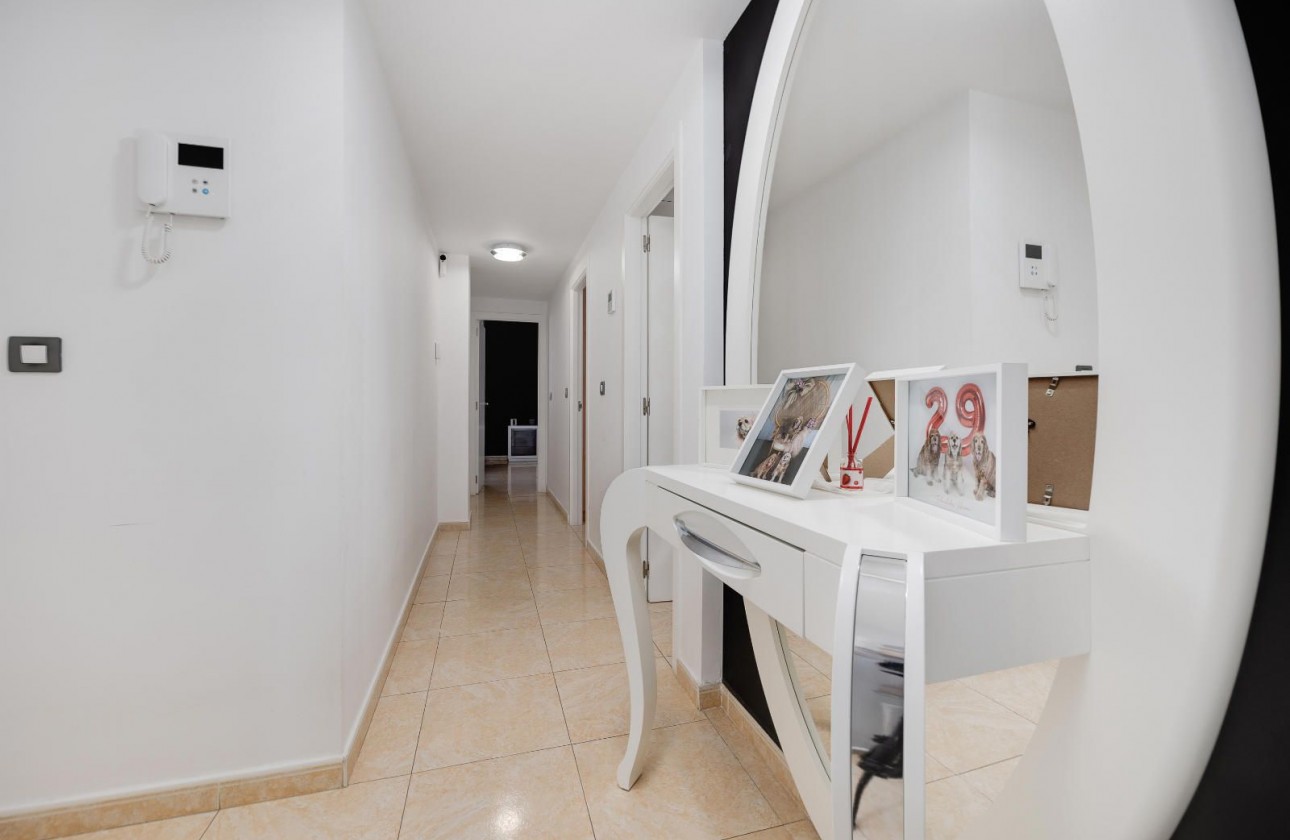 Segunda Mano - Apartamento - Torrevieja - Centro - Muelle Pesquero