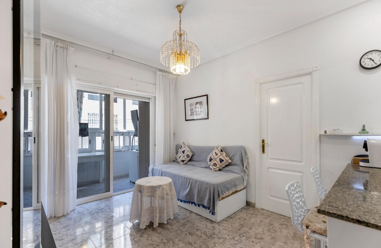 Segunda Mano - Apartamento - Torrevieja - Centro - Muelle Pesquero