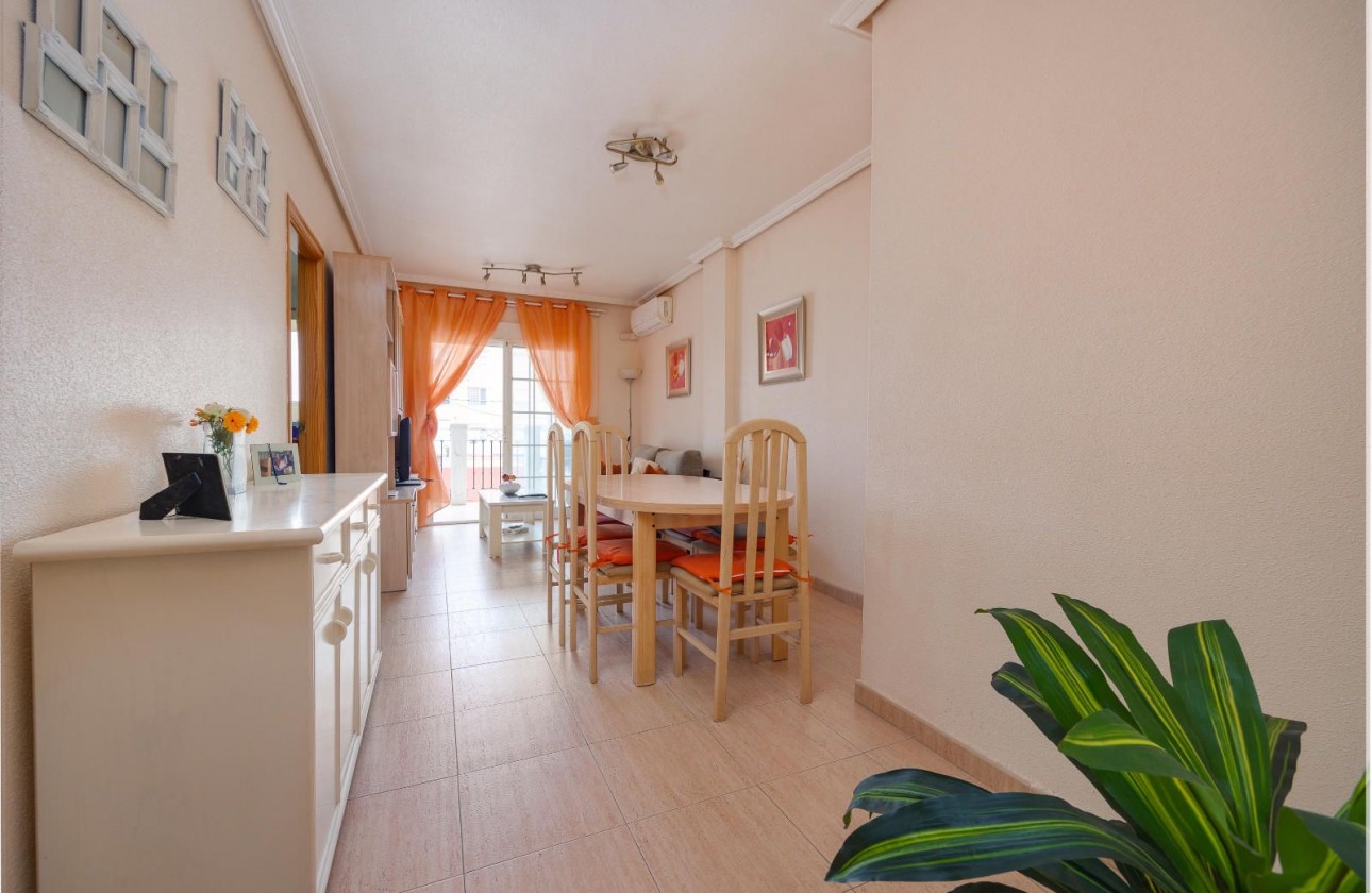 Segunda Mano - Apartamento - Torrevieja - Centro