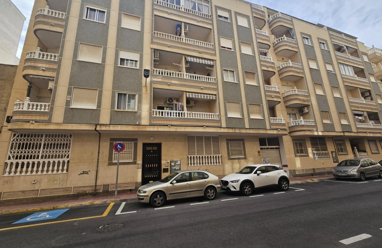 Segunda Mano - Apartamento - Torrevieja - Centro