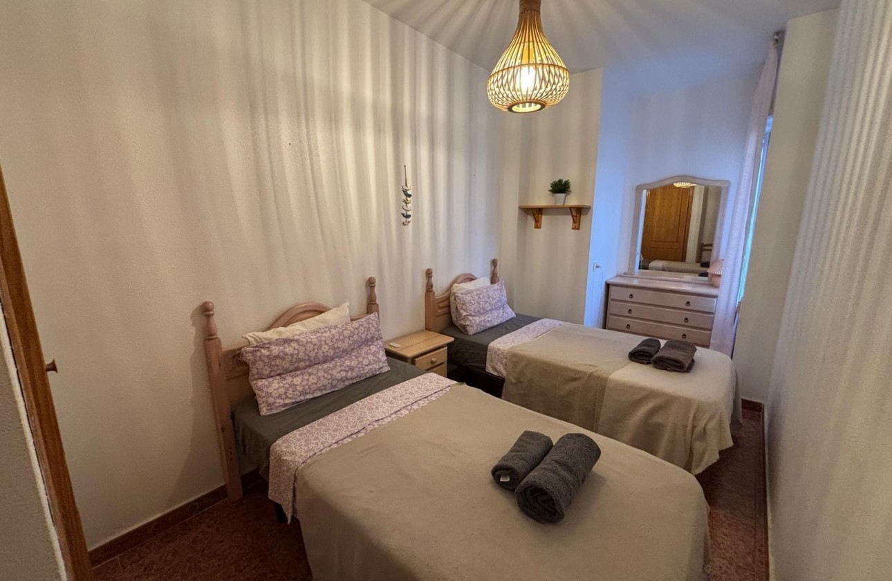 Segunda Mano - Apartamento - Torrevieja - Centro