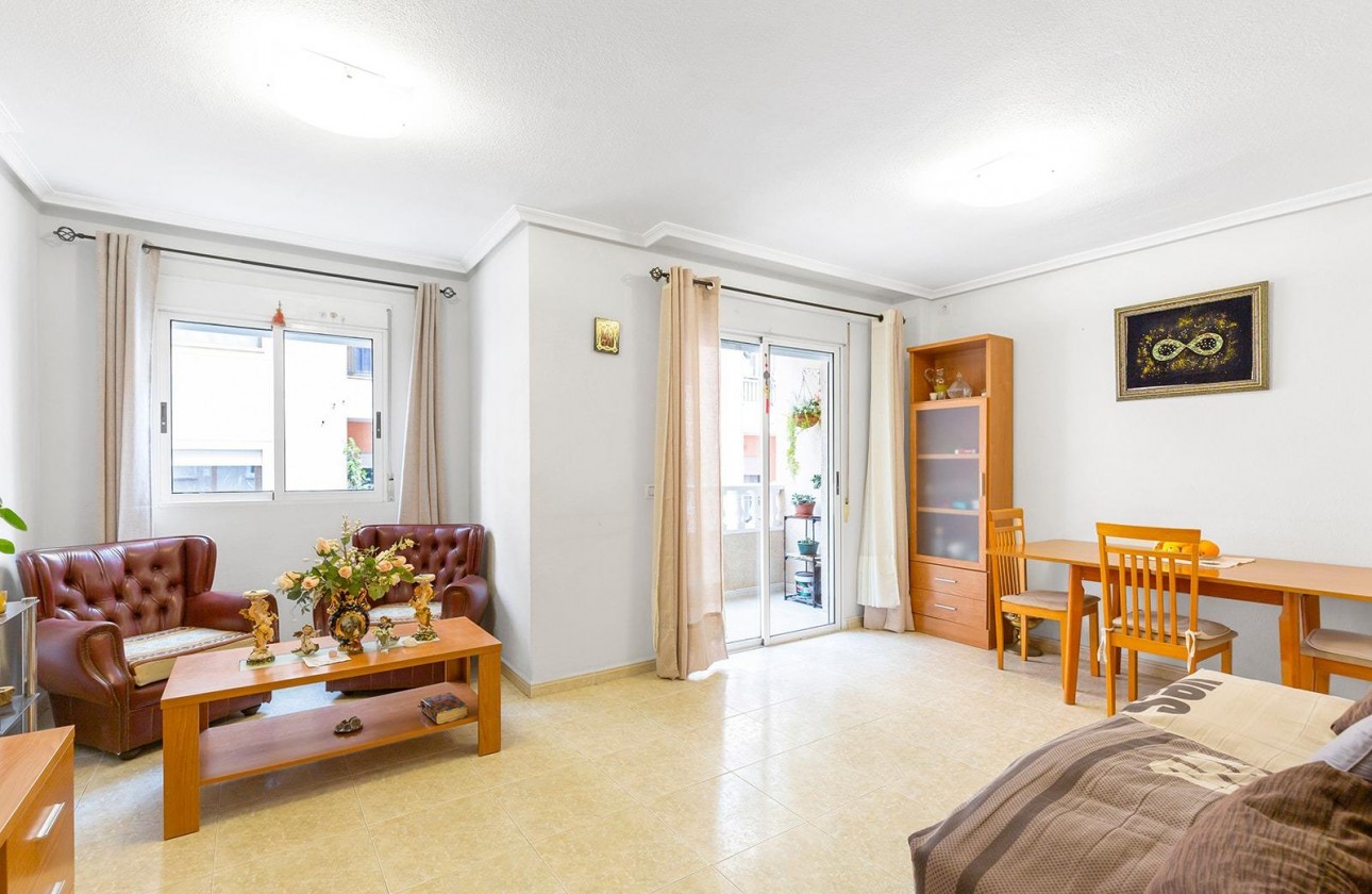 Segunda Mano - Apartamento - Torrevieja - Centro