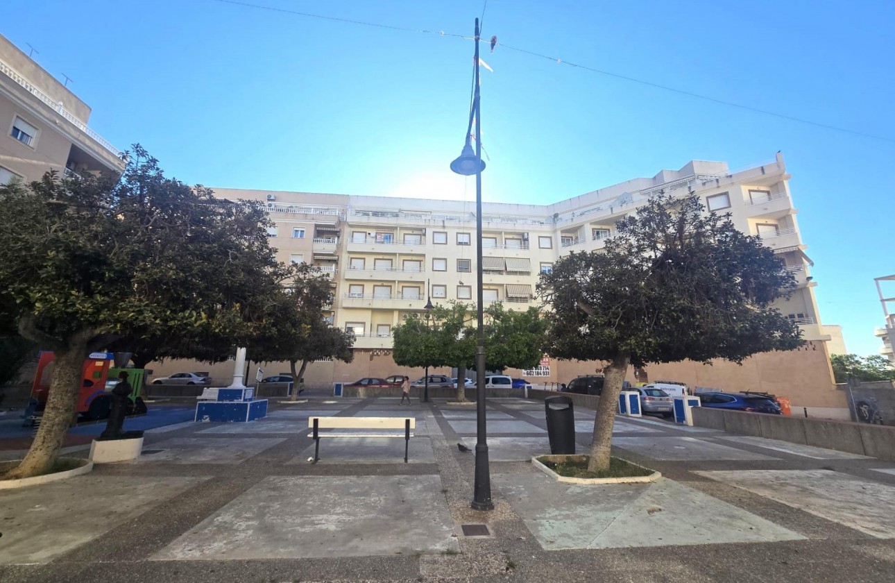 Segunda Mano - Apartamento - Torrevieja - Centro