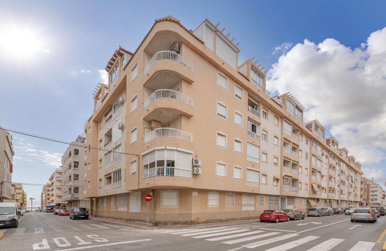 Segunda Mano - Apartamento - Torrevieja - El Acequión - Los Náufragos