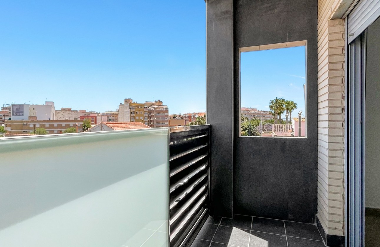 Segunda Mano - Apartamento - Torrevieja - El Acequión - Los Náufragos