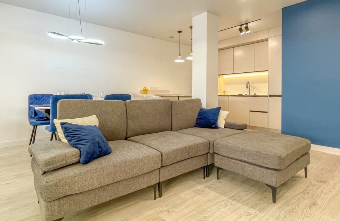 Segunda Mano - Apartamento - Torrevieja - El Acequión - Los Náufragos