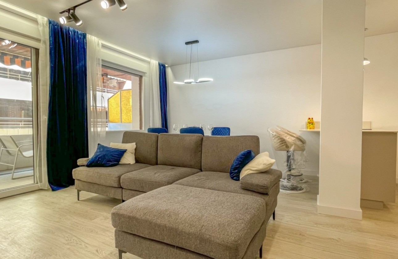 Segunda Mano - Apartamento - Torrevieja - El Acequión - Los Náufragos