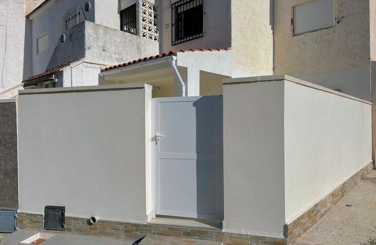 Segunda Mano - Apartamento - Torrevieja - El limonar