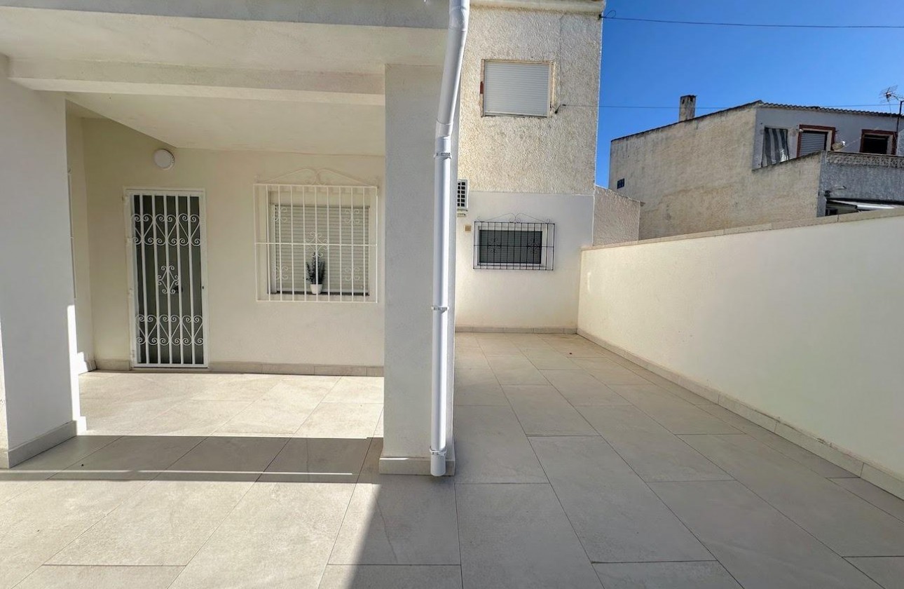 Segunda Mano - Apartamento - Torrevieja - El limonar