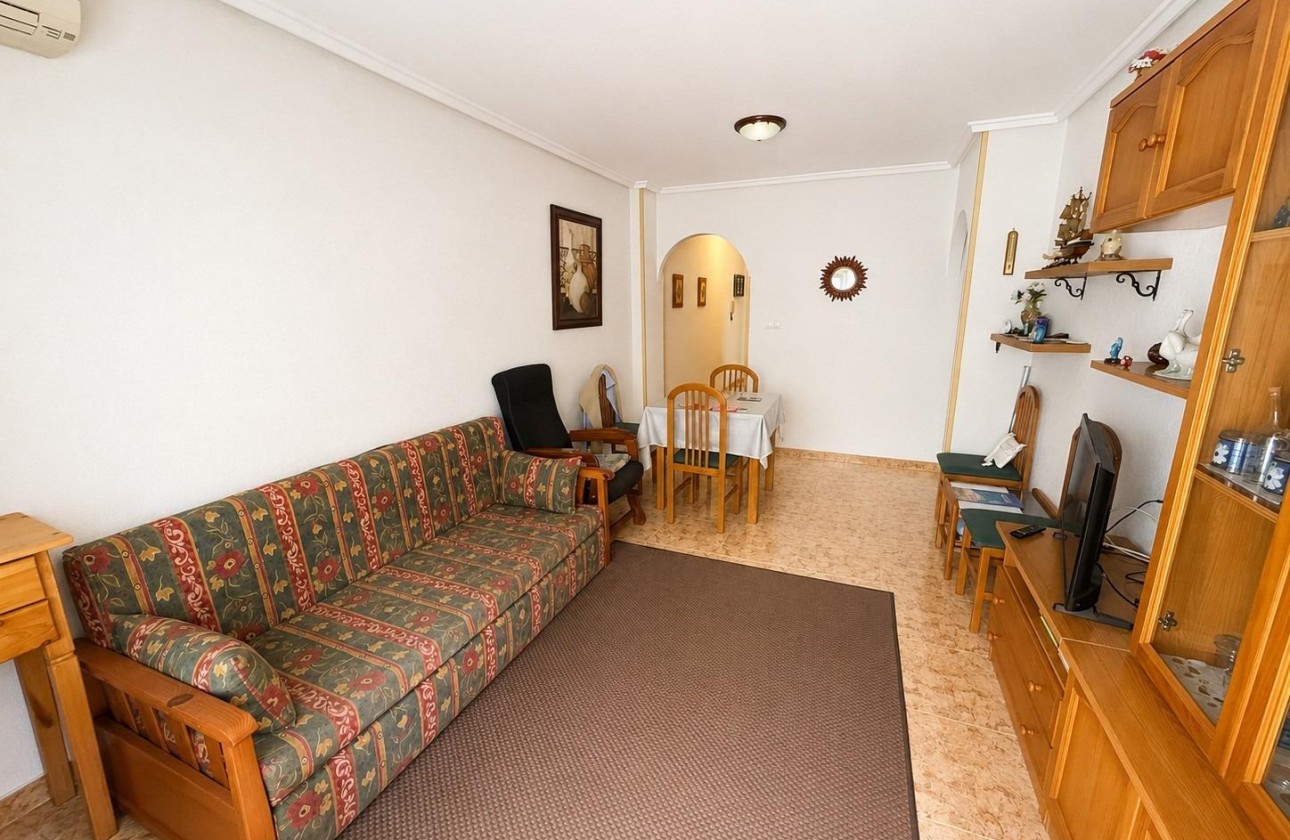Segunda Mano - Apartamento - Torrevieja - Estacion de autobuses
