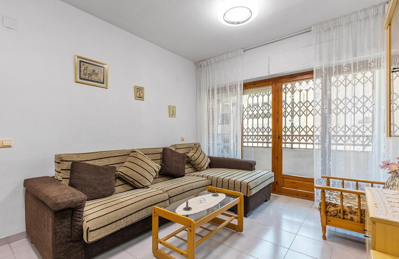 Segunda Mano - Apartamento - Torrevieja - Estacion de autobuses