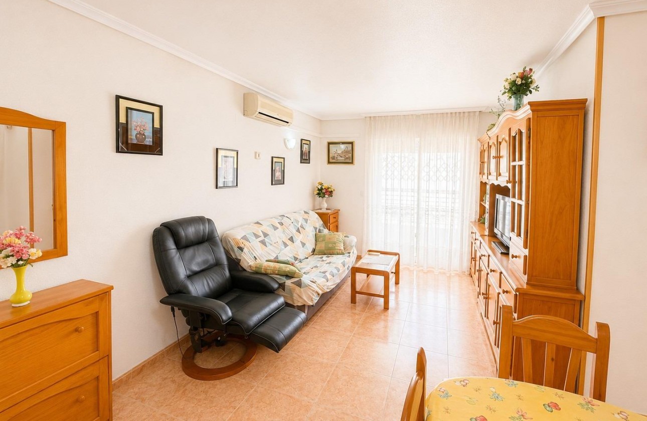Segunda Mano - Apartamento - Torrevieja - Estacion de autobuses