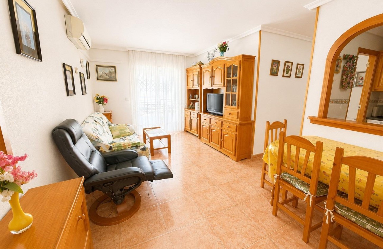 Segunda Mano - Apartamento - Torrevieja - Estacion de autobuses
