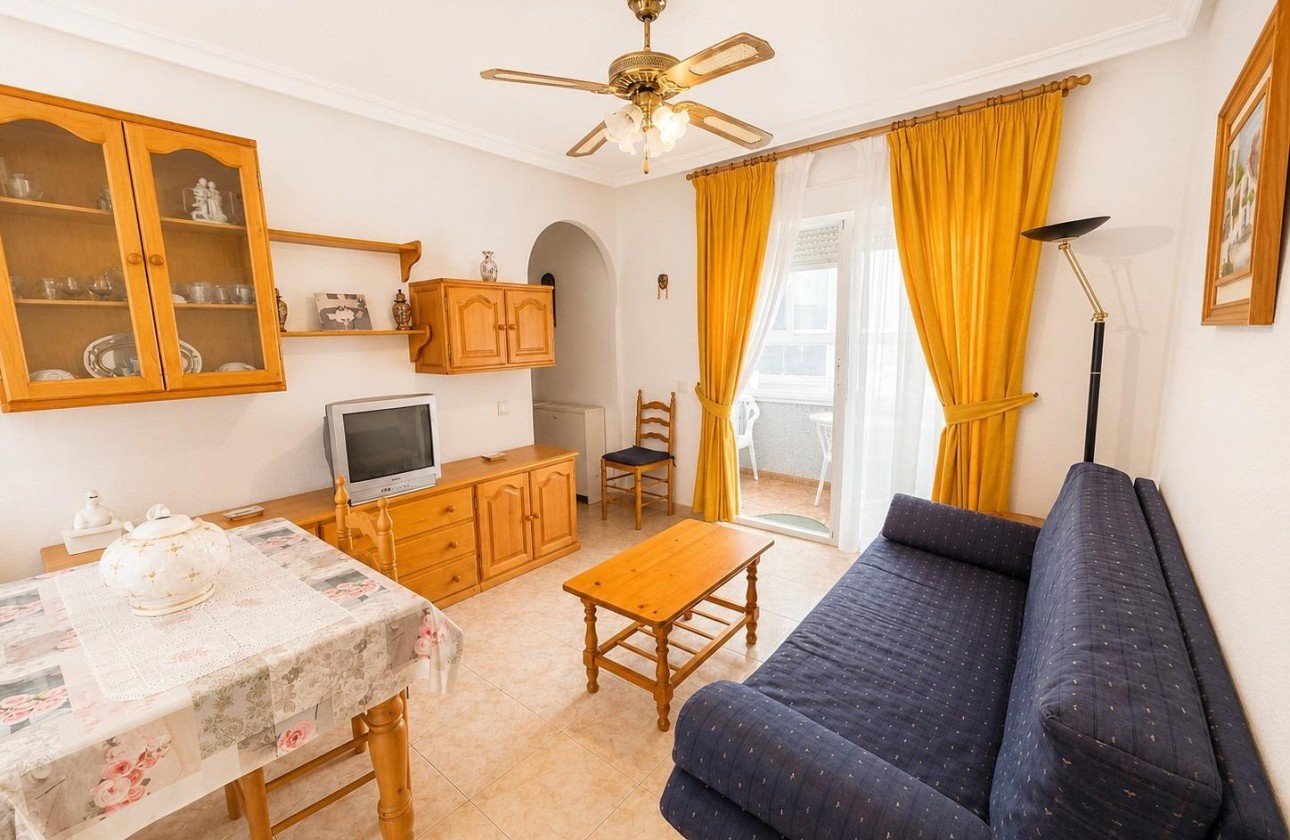 Segunda Mano - Apartamento - Torrevieja - Estacion de autobuses