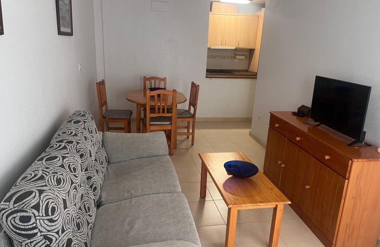 Segunda Mano - Apartamento - Torrevieja - Habaneras