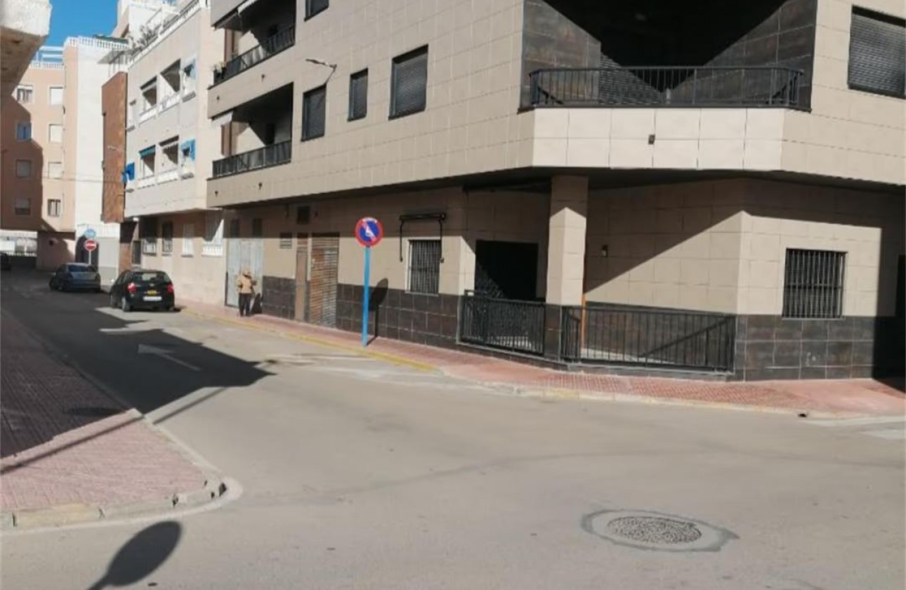 Segunda Mano - Apartamento - Torrevieja - La Mata pueblo