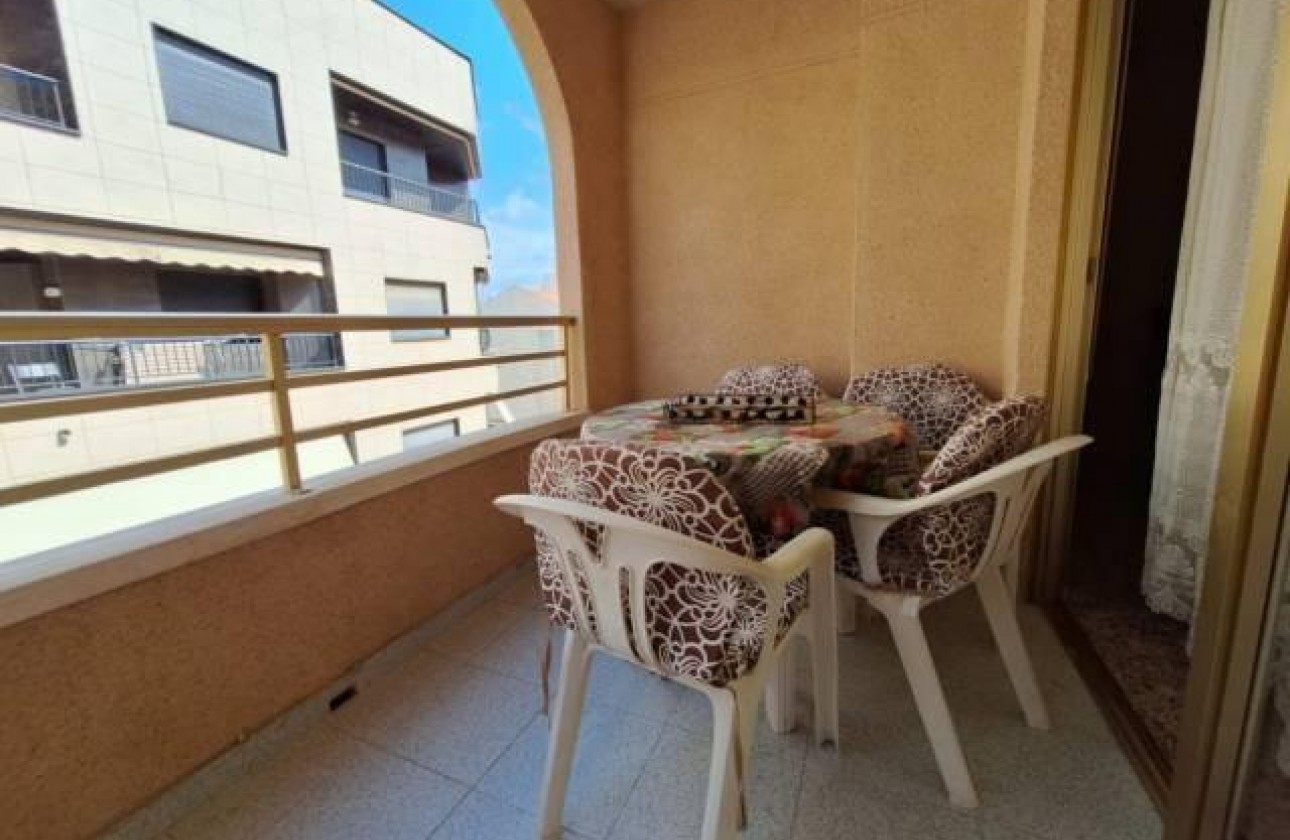 Segunda Mano - Apartamento - Torrevieja - La Mata pueblo