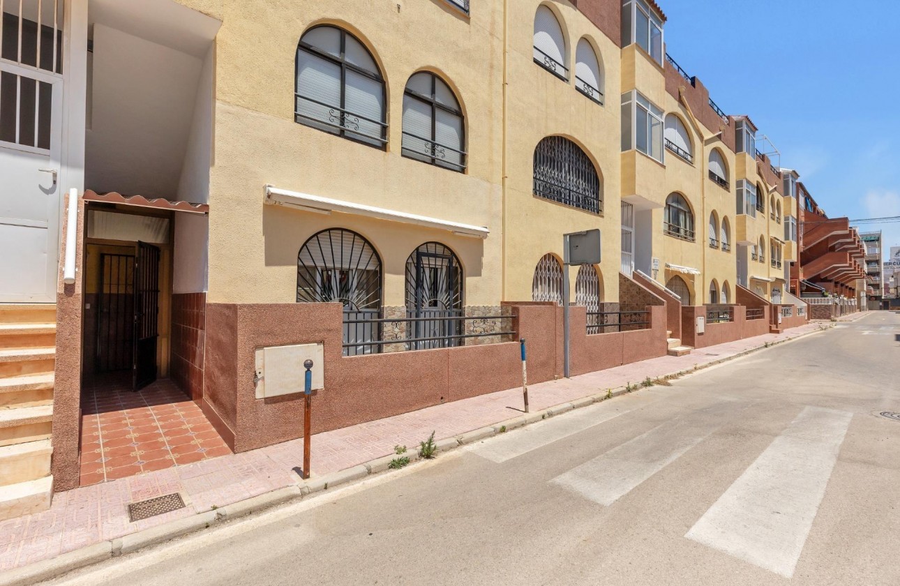Segunda Mano - Apartamento - Torrevieja - La Mata pueblo