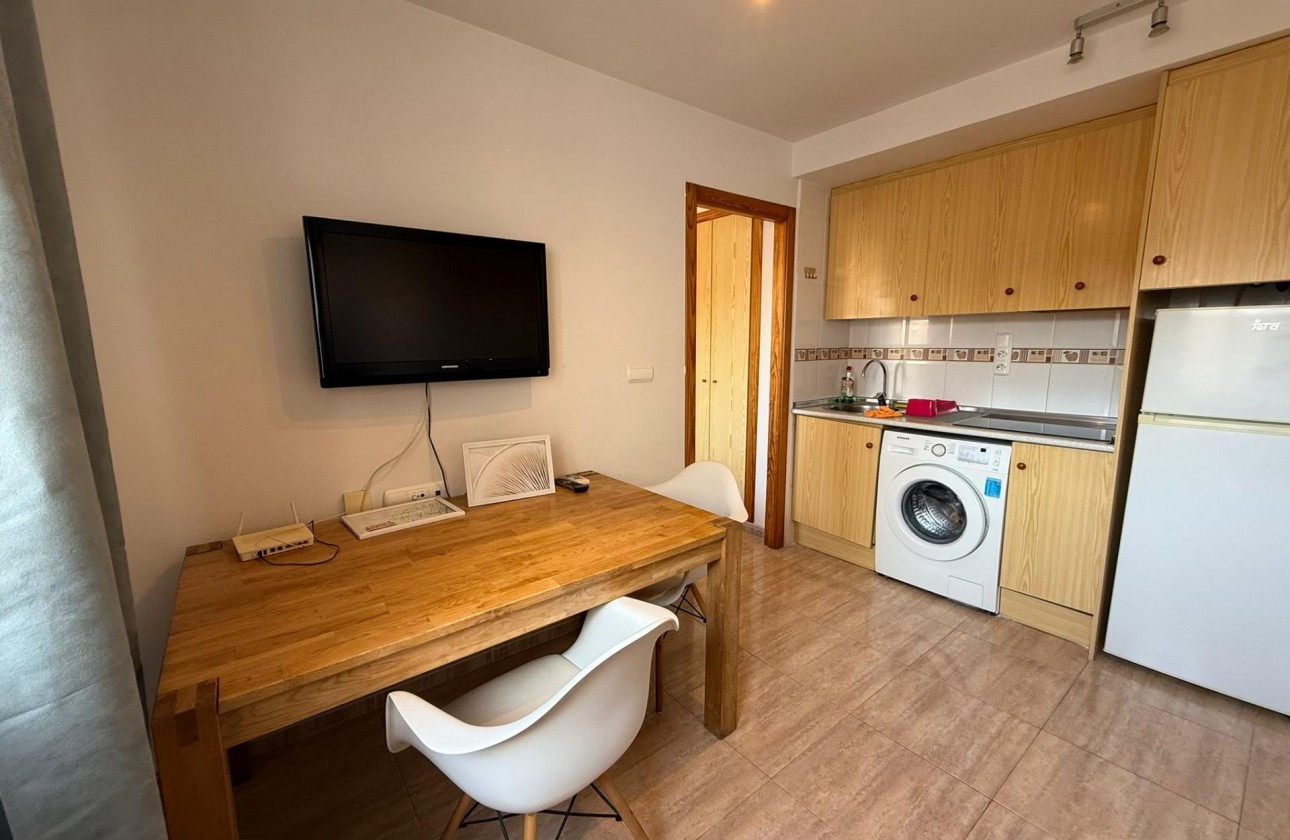 Segunda Mano - Apartamento - Torrevieja - La Mata pueblo
