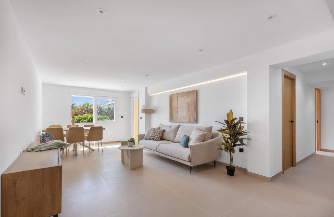 Segunda Mano - Apartamento - Torrevieja - La Mata pueblo