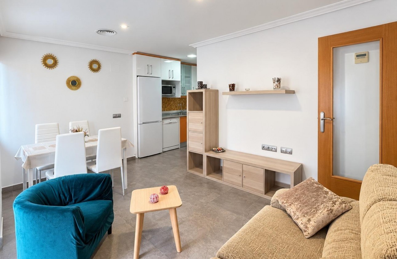Segunda Mano - Apartamento - Torrevieja - La Mata pueblo