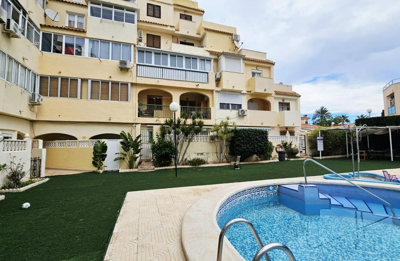 Segunda Mano - Apartamento - Torrevieja - Nueva Torrevieja